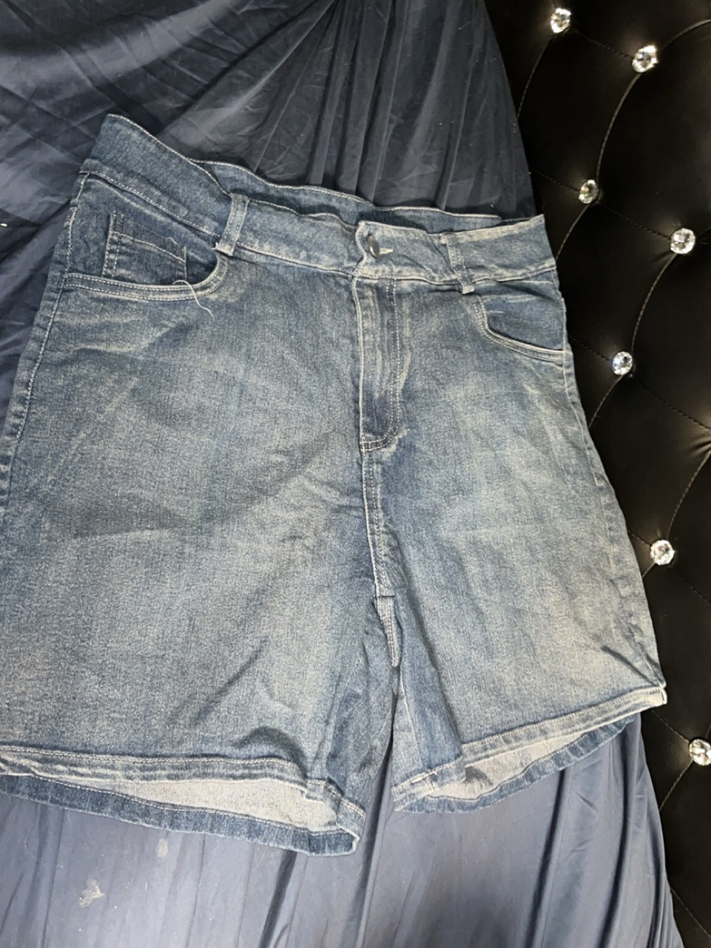 Classic High-Waist Denim Shorts - Blue